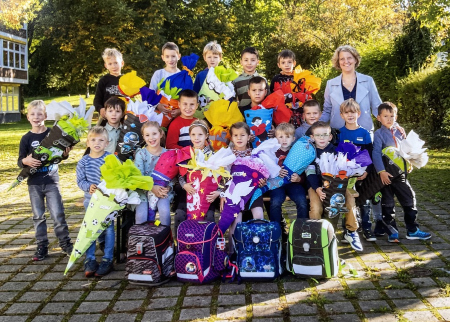 Klasse 1 (Schuljahr 2024/25), Klassenlehrerin: Svenia Lardy