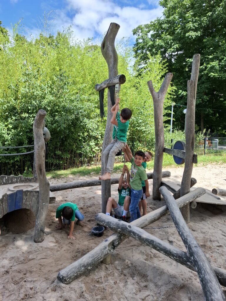 Ein Tag voller Abenteuer – Schulausflug in den Tiergarten Ulm
