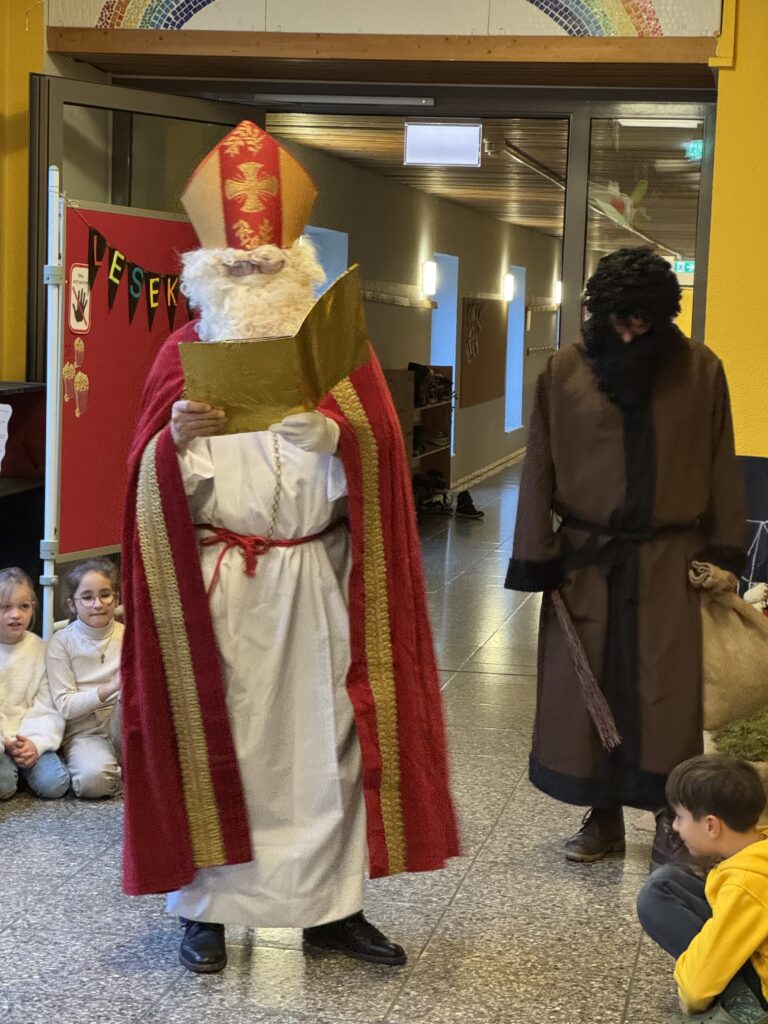 Der Nikolaus besucht uns