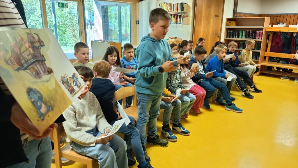 Lesebesuch im Kindergarten