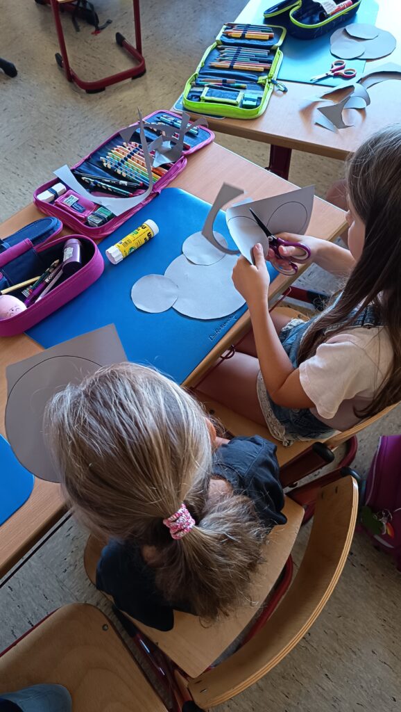 Zukünftige Erstklässler/innen  zu Besuch in der Grundschule